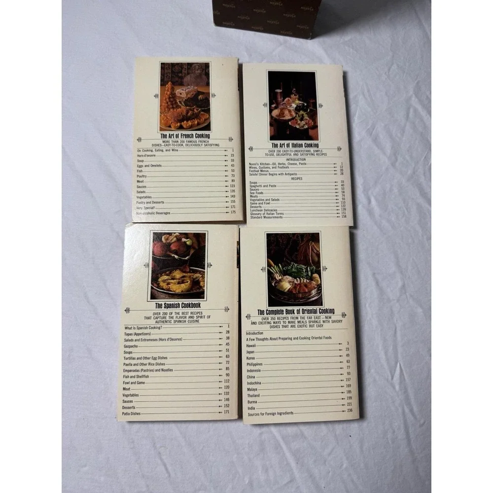 Bantam Books this box